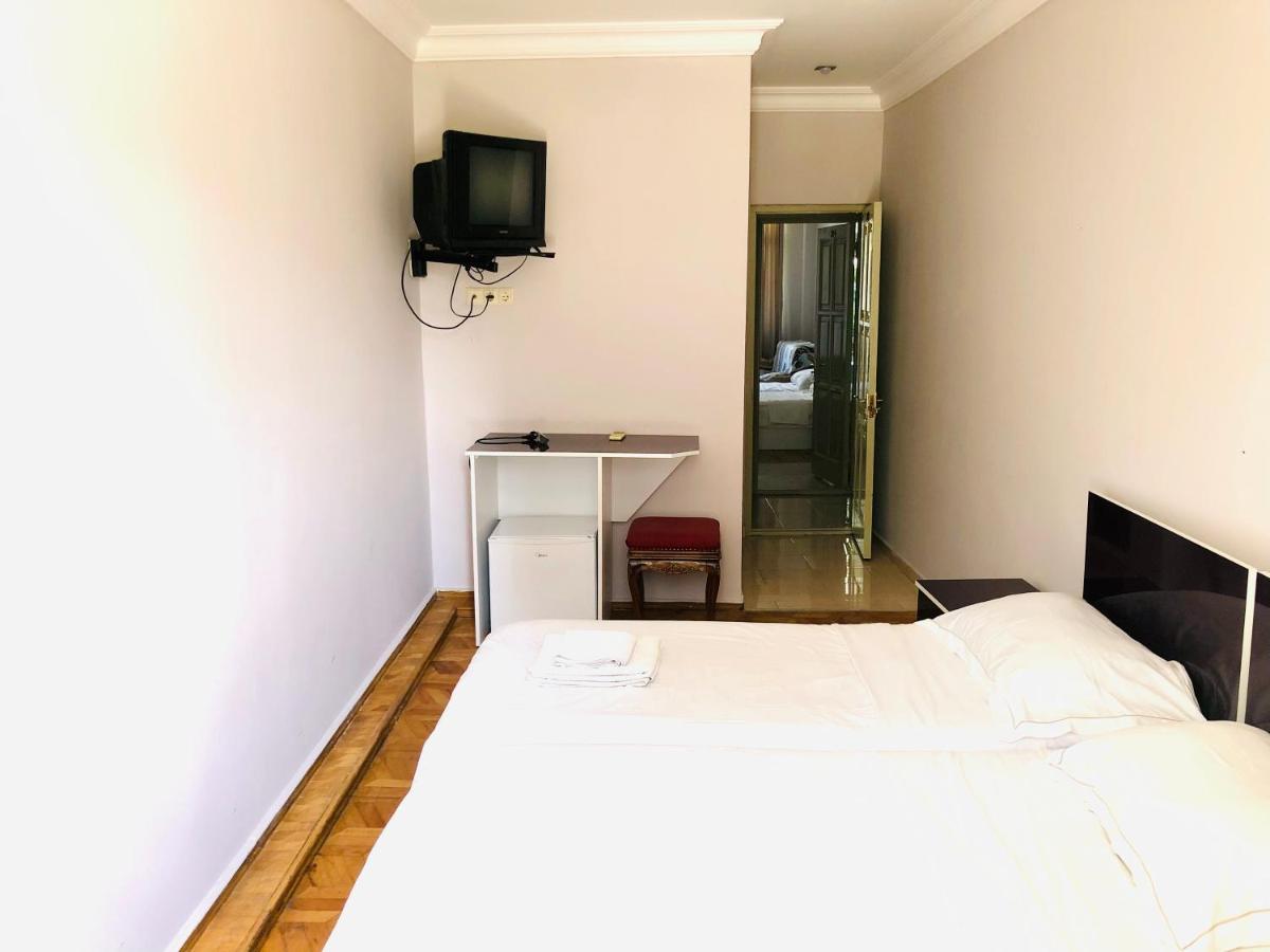 Hotel Dolphin Batumi Eksteriør bilde
