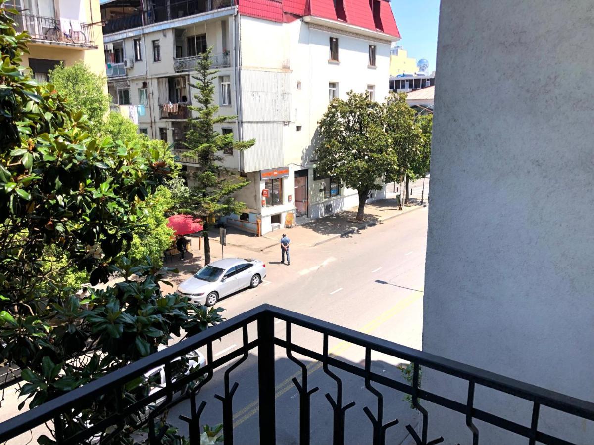 Hotel Dolphin Batumi Eksteriør bilde