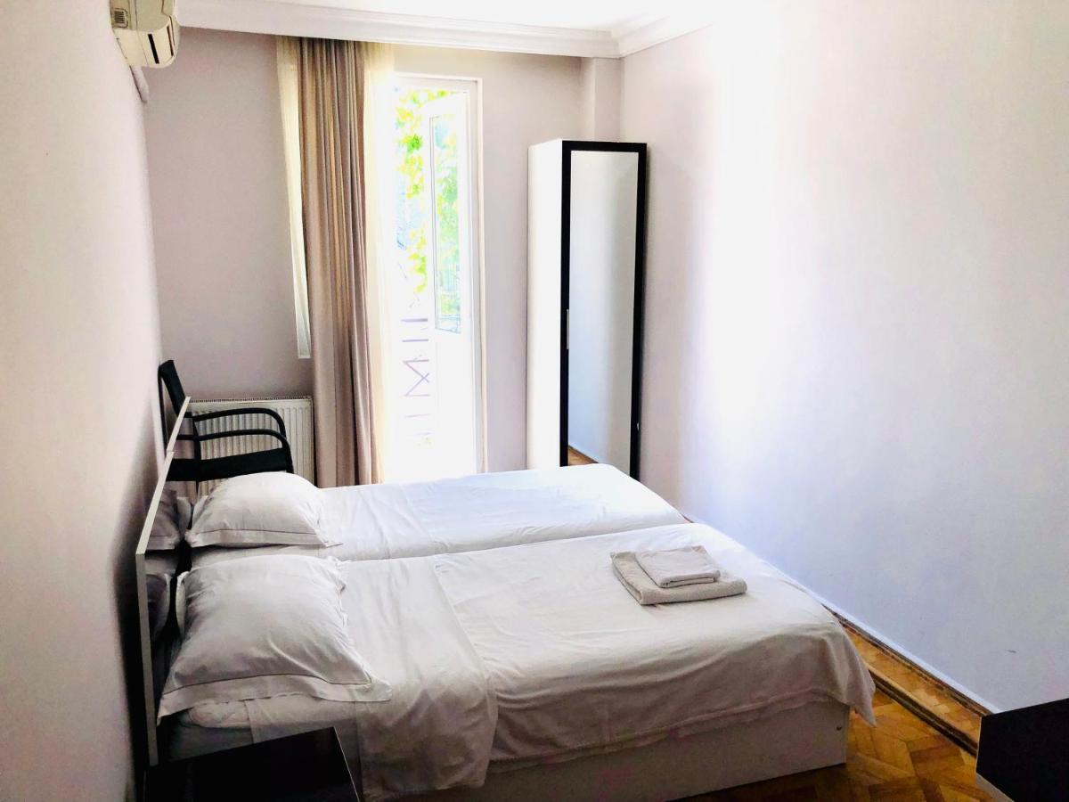 Hotel Dolphin Batumi Eksteriør bilde